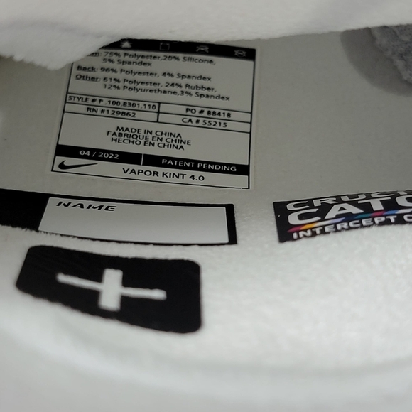 Nike Vapor Knit 4.0 NFL 2021 Crucial Catch Edition Receiver Size Large Football - Picture 6 of 6